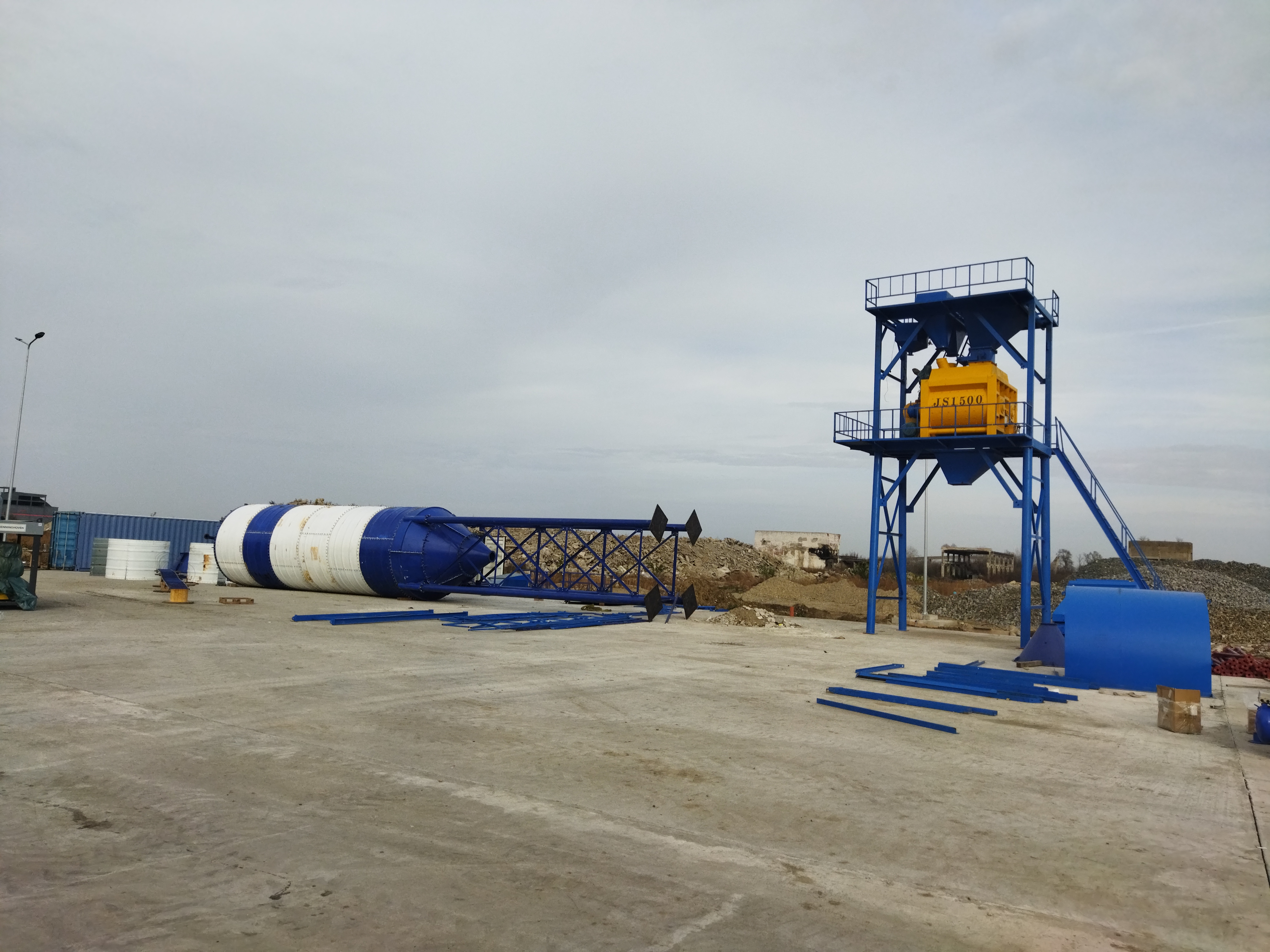 Concrete batching equipment during technical service in Romania
